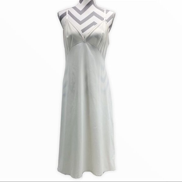 Vanity Fair Full Slip size 38 - Picture 1 of 7